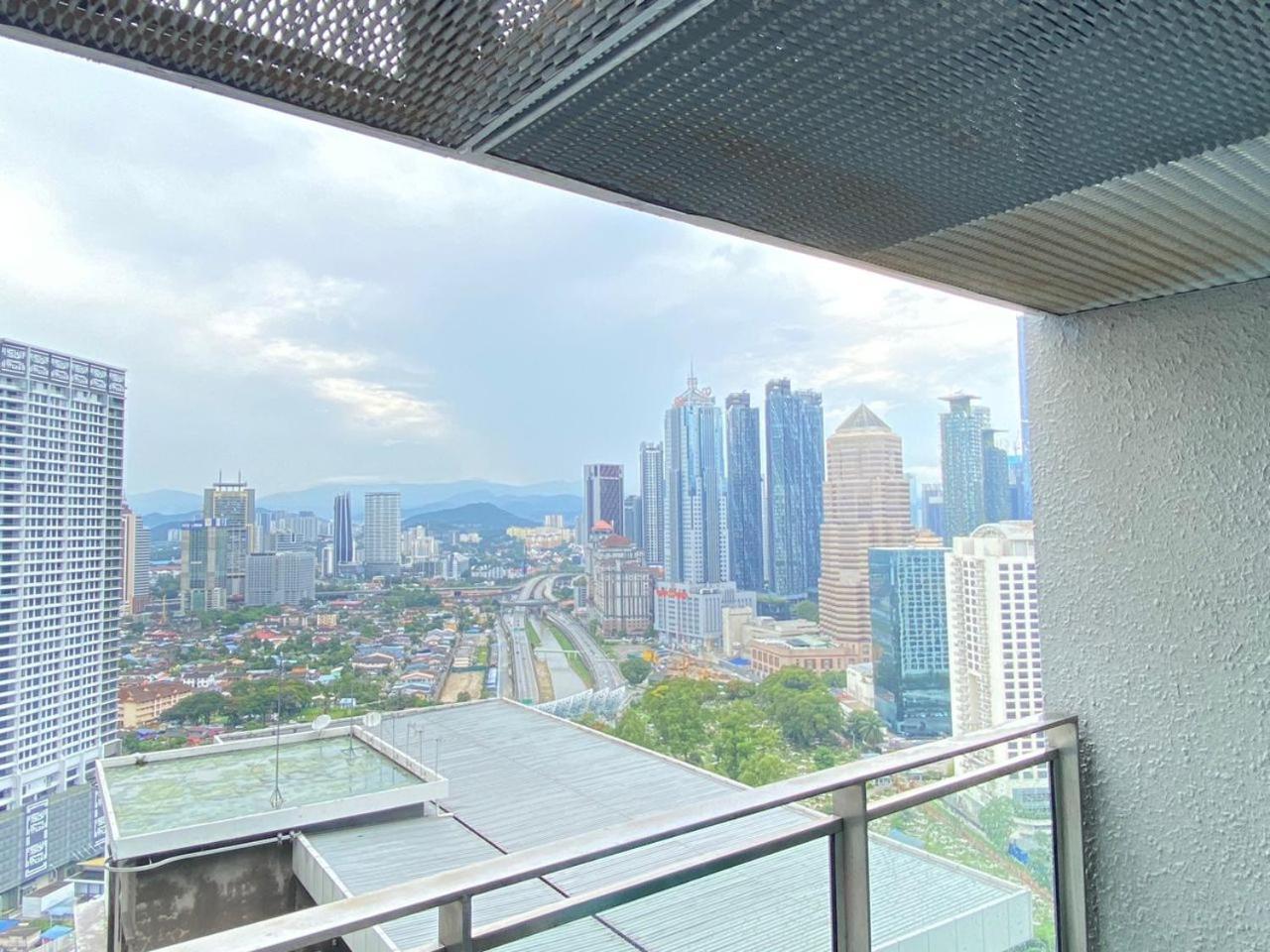 Summer Suites Klcc By Star Kuala Lumpur Exterior photo